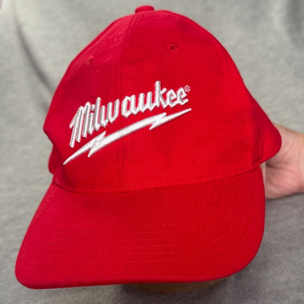 Milwaukee Tool Red Cotton Snapback Baseball Cap Hat White Embroidered Logo Mens